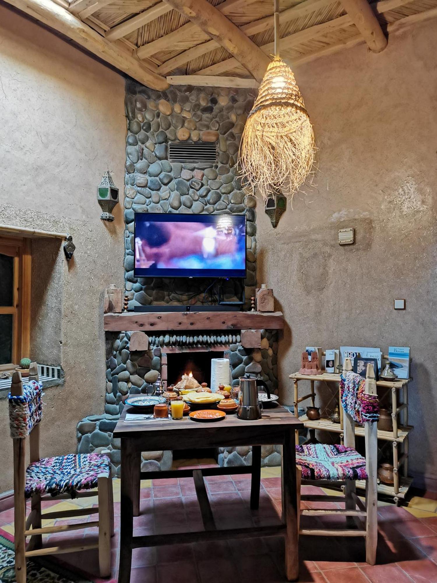 Maison D'Hote Tamatart - Homestay Kelaat-M'Gouna Exterior photo